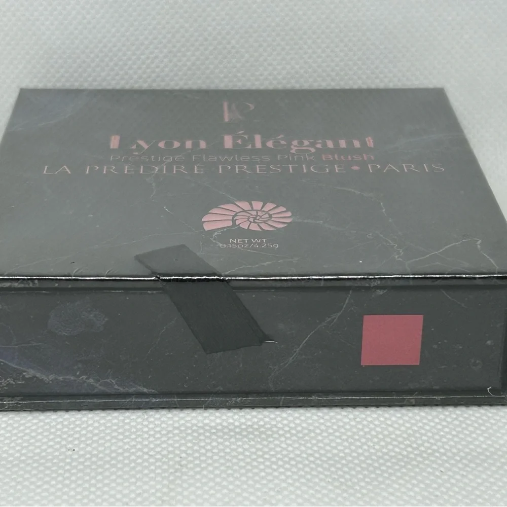 Lyon Elegant - Prestige Flawless Pink Blush, New in Factory Sealed package!!